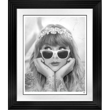 Champagne Problems - Taylor Swift (B&W)